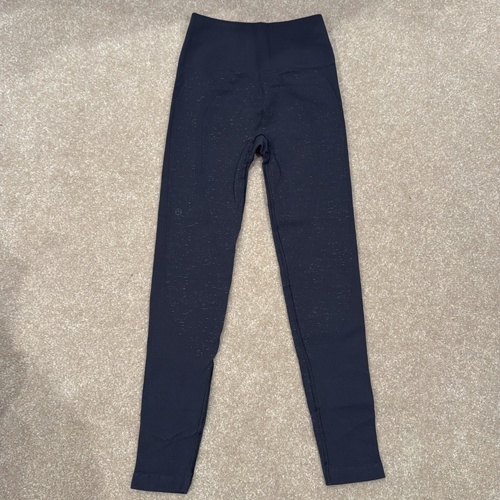 Lululemon Free to Fly Leggings Speckled Grey Size 2